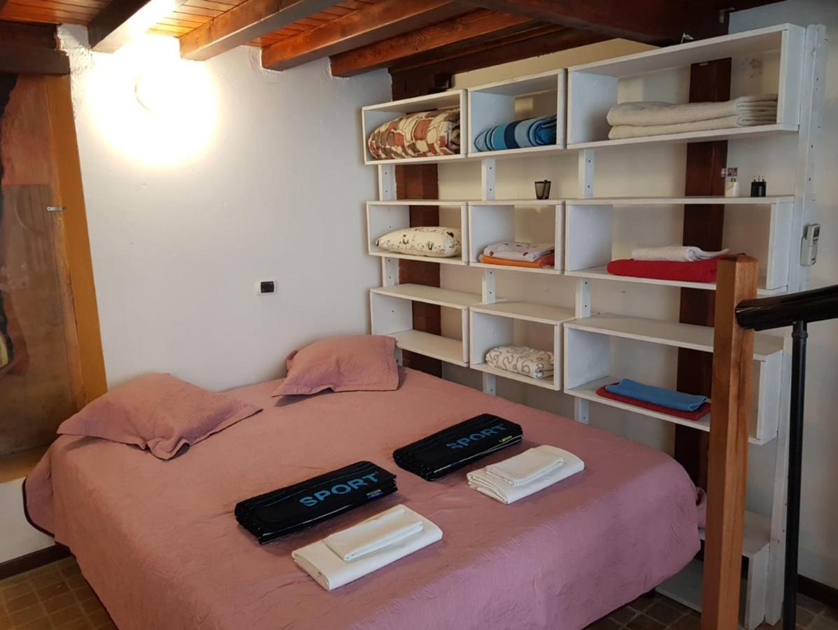 Апартаменты Flat Nirmala Studio-Shop Милан Экстерьер фото
